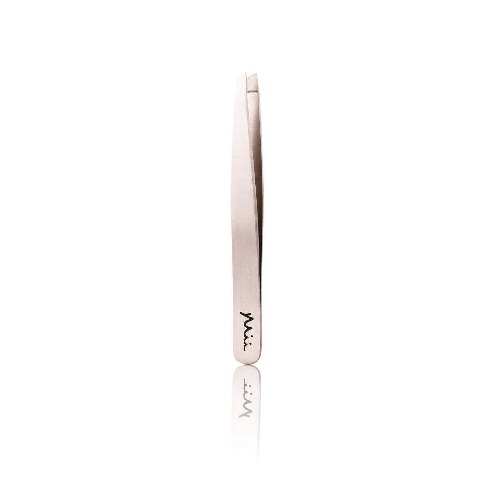 Definitive Slanted Tweezers